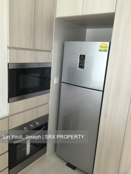 Thomson Three (D20), Apartment #181718282